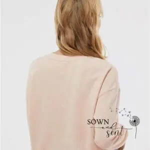 Glory To The Newborn King Women's Cropped Sweatshirt - Image 3