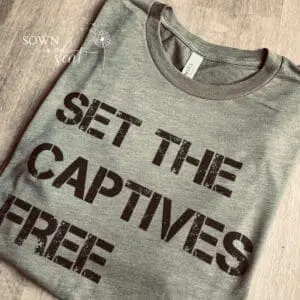 Set The Captives Free Tshirt - Image 4